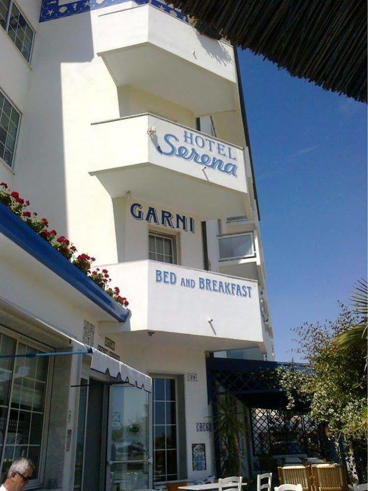 Hotel Garni' Serena Caorle Exteriör bild